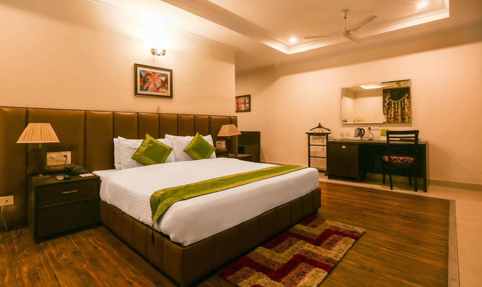 Treebo Trend Gk Conifer Dharamshala Exterior foto